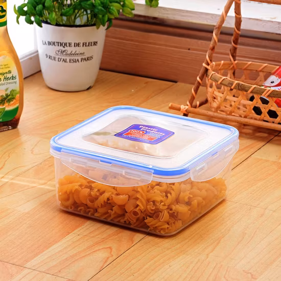 Square Nested Set 4 Space-Saving Clip Lock Plastic Food Container